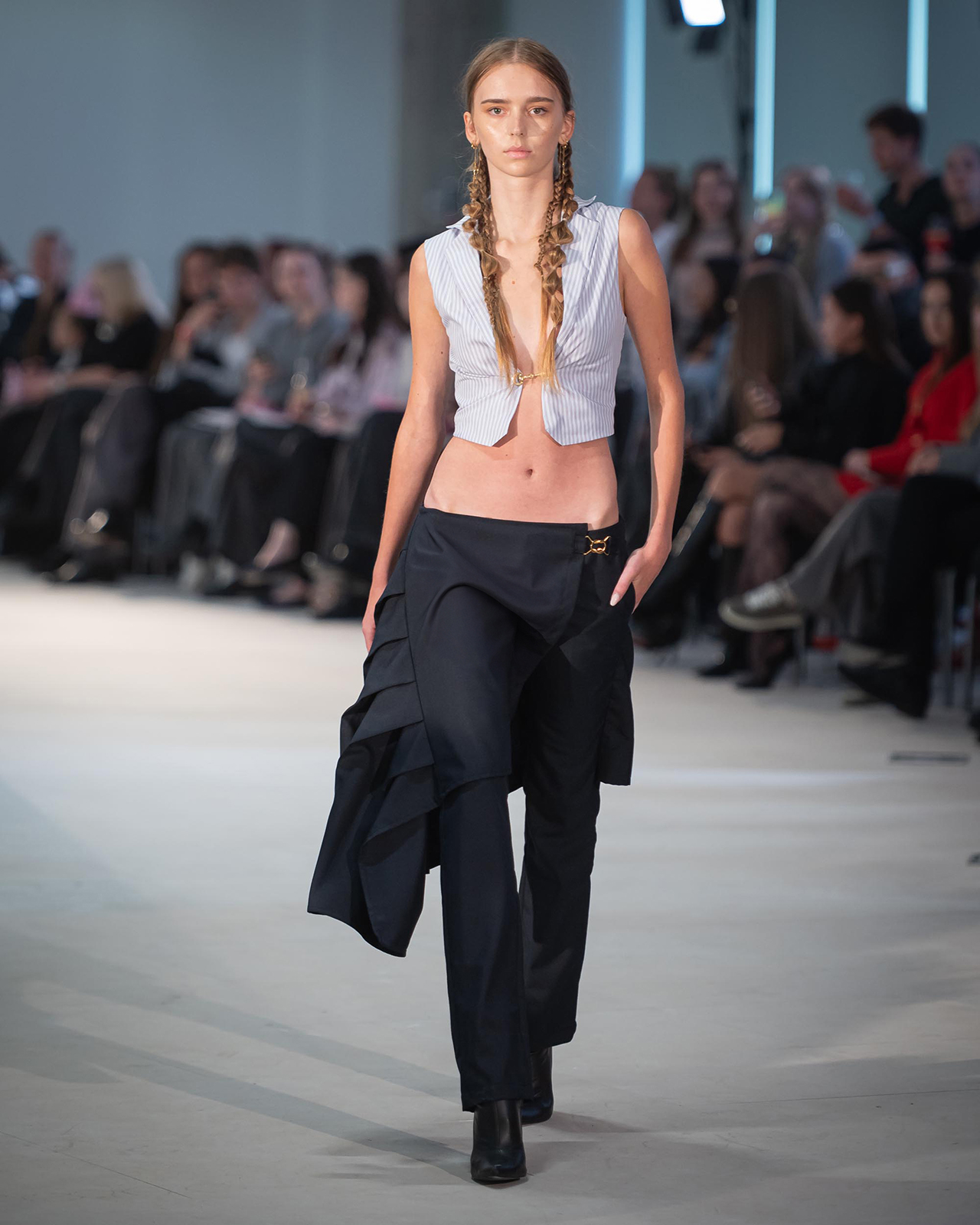 Myus Blair Vest and Etage Trouser, poplin and gabardine, color navy blue and white stripe