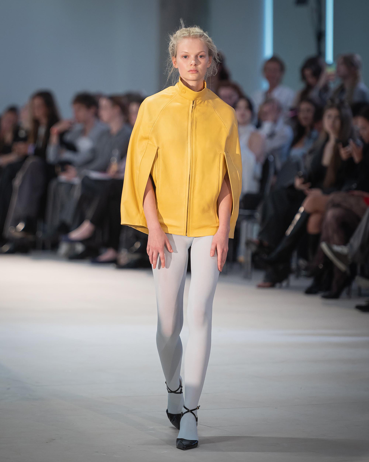 Myus Burgess Cape Coat, calfskin leather, color yellow
