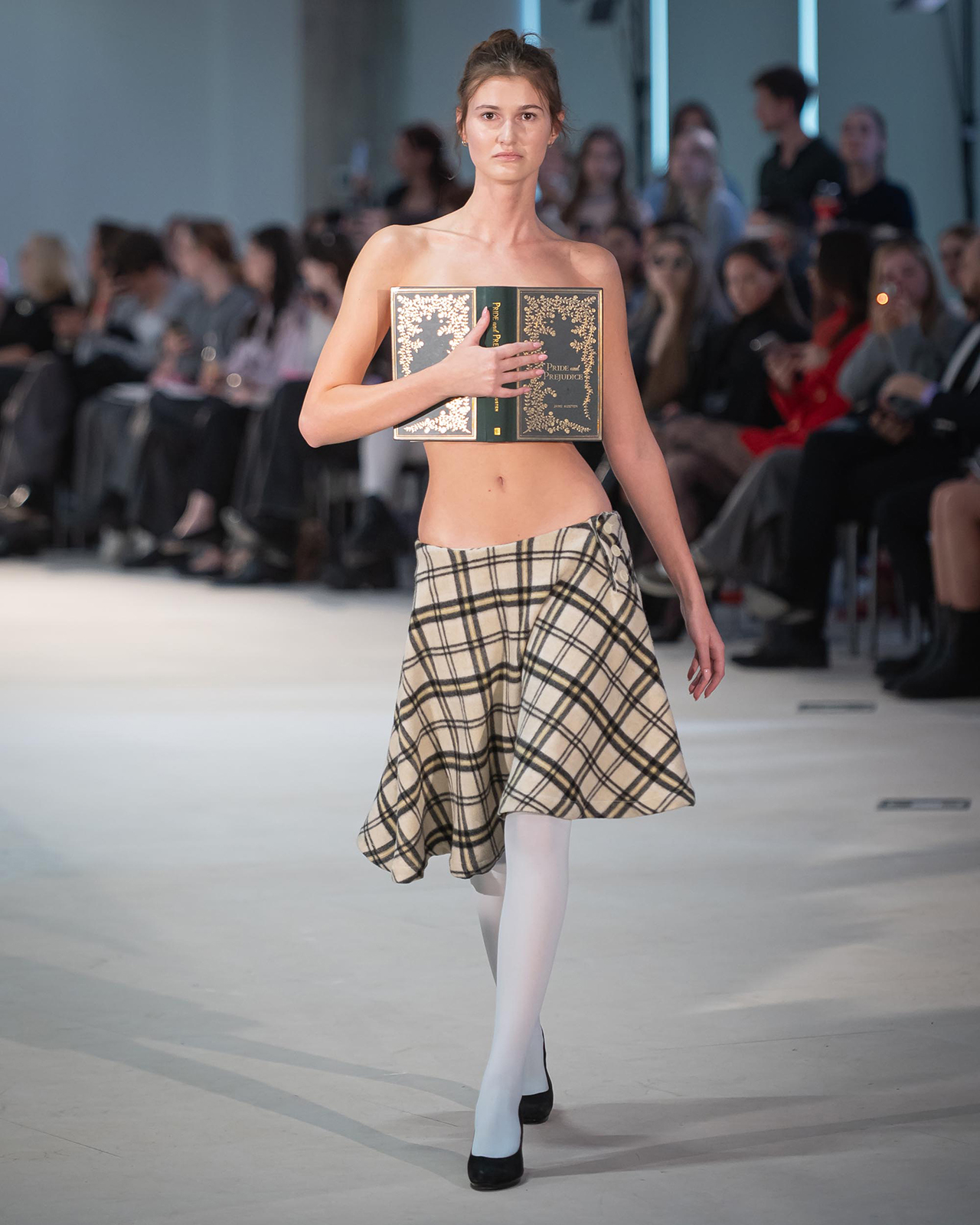 Myus Westminster Asymmetric Skirt, italian wool, color yellow black