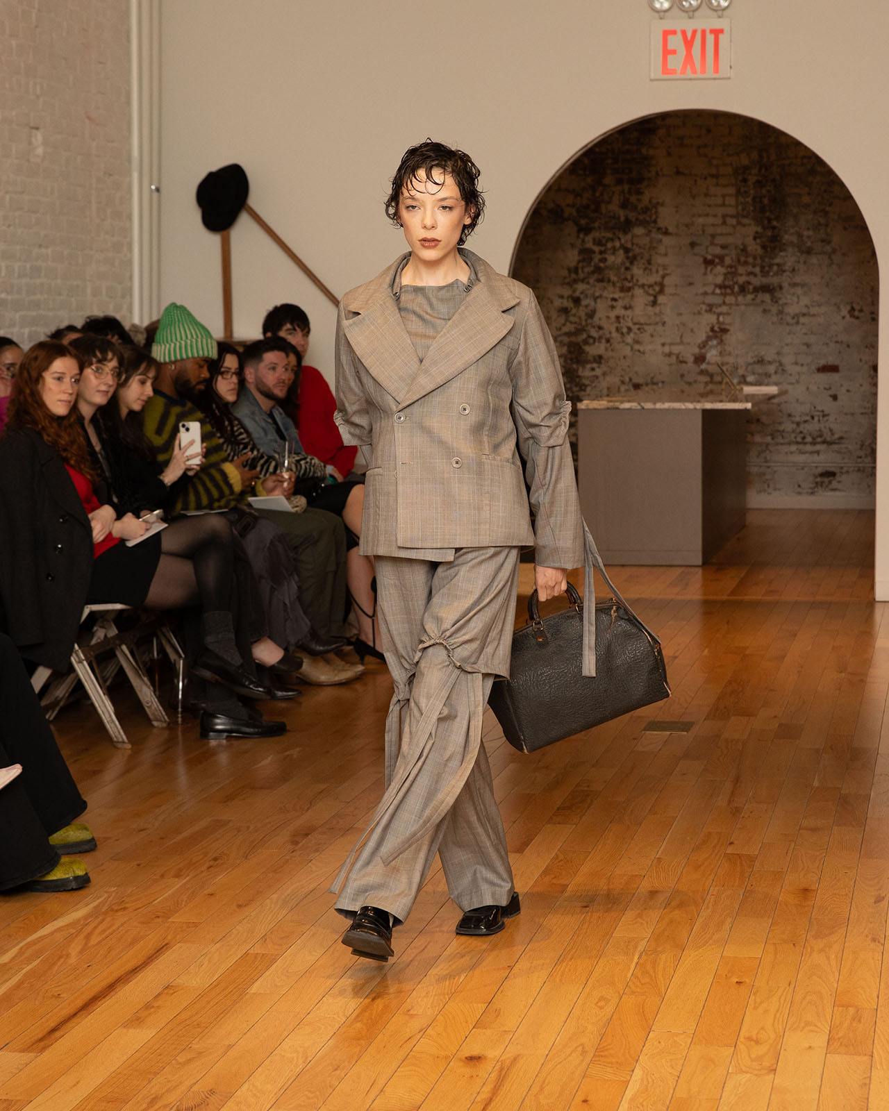 Myus Cheyenne Trouser and Blazer, super 140 wool, color light grey