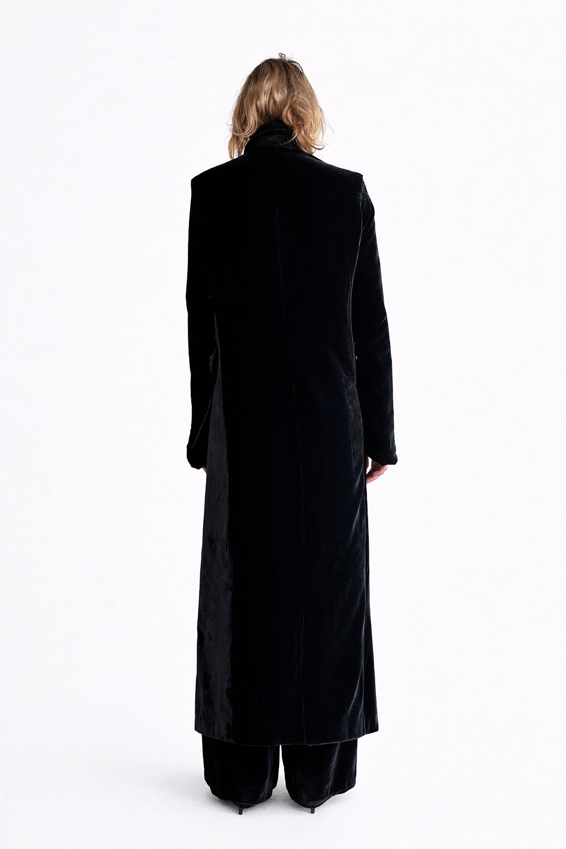Myus FW26 Arden Evening Coat, mulberry silk velvet