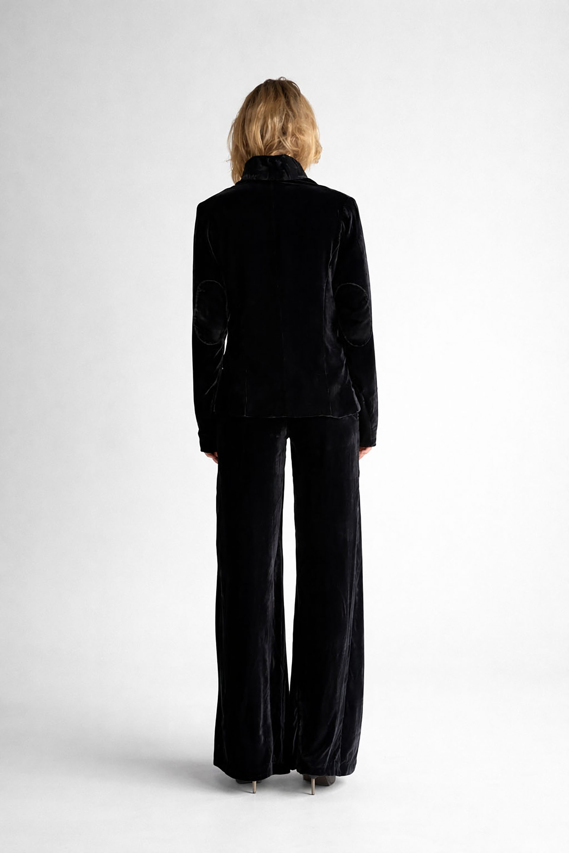 Myus FW26 Arden Smoking Jacket, mulberry silk velvet